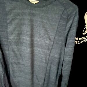 Two Calvin Kline long sleeved mens tees heather